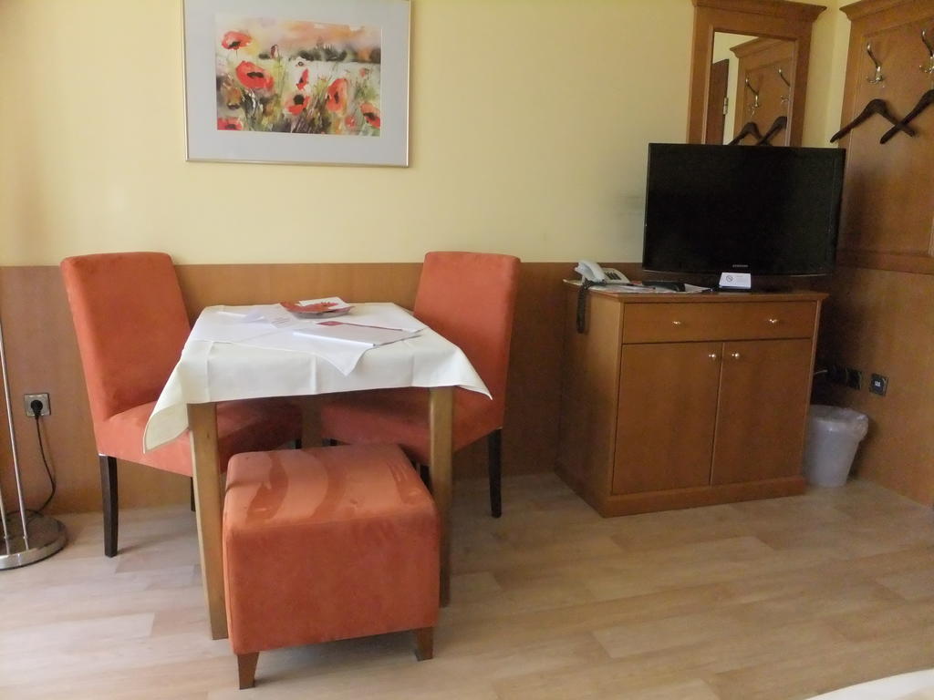 Aparthotel Christine Bad Füssing Chambre photo